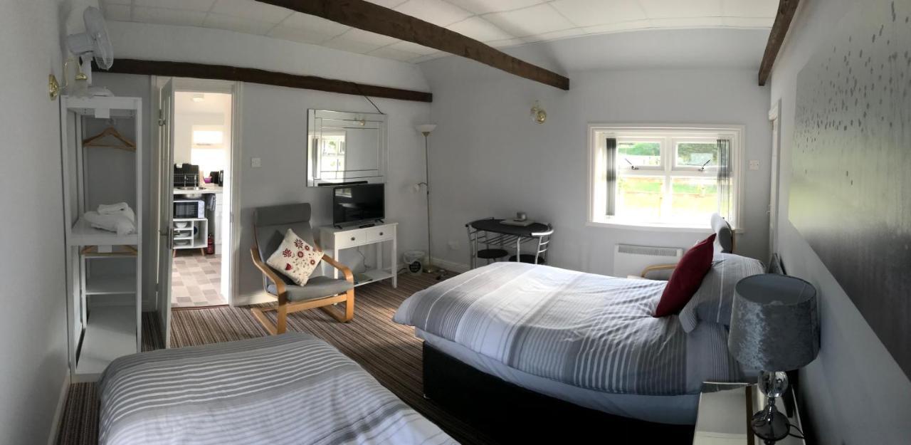 The Annex Apartment Malton Bagian luar foto