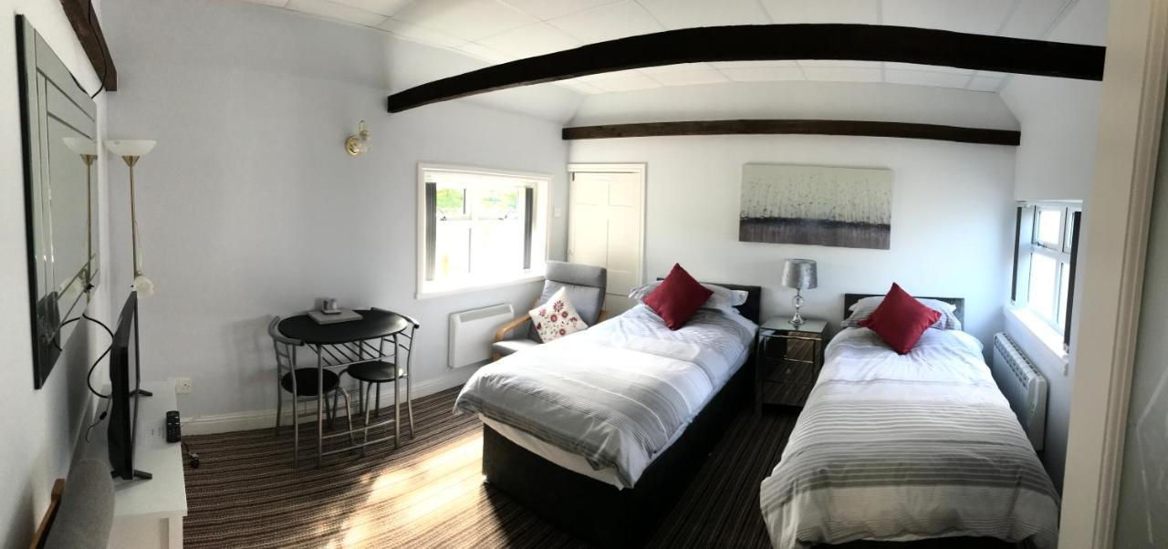 The Annex Apartment Malton Bagian luar foto